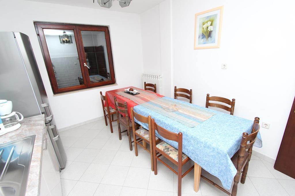 Apartments Natali Rovinj Bilik gambar